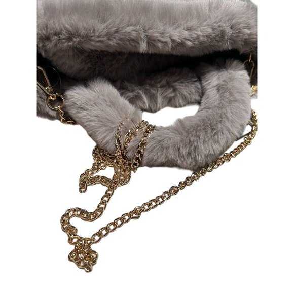 Vegan Faux Fur Handbag With Gold Chain‎ -12" x 8" - Expressions NYC - Picture 6 of 10